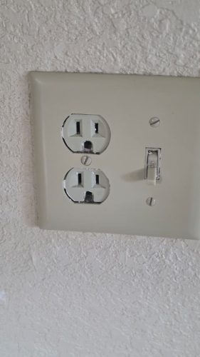 power-outlet-2